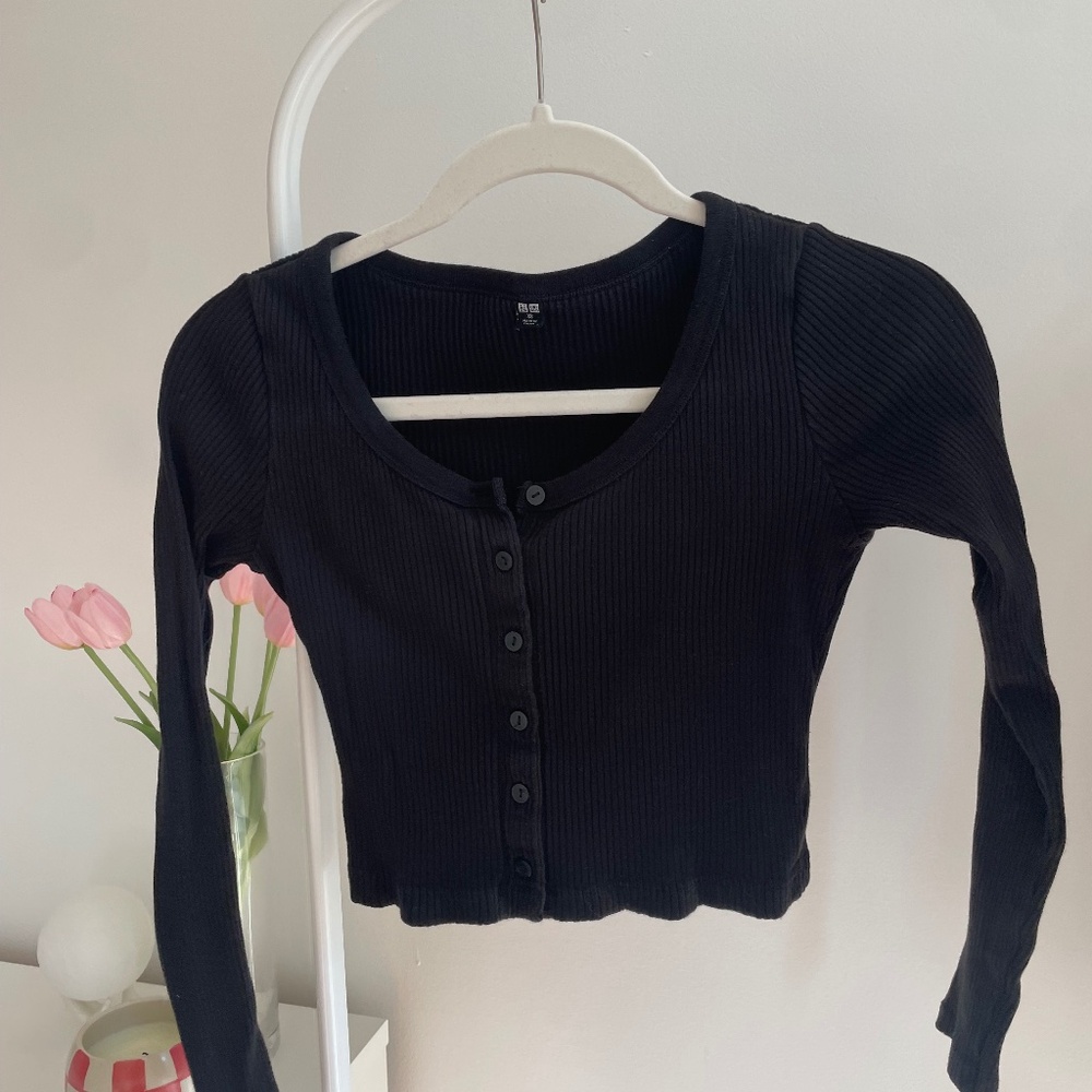 Uniqlo Scoop Neck Top